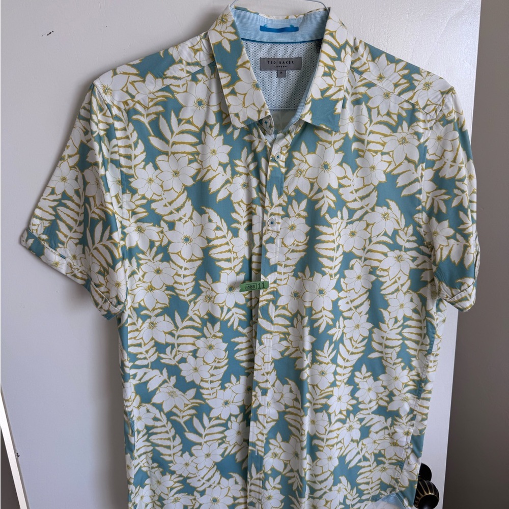 Ted Baker | Floral Green and White | Men's Shirt | 5 | Like New